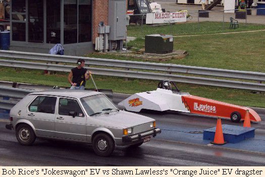 Bob Rice's Jokeswagen Vs Shawn Lawless's Orange Juice EV dragster